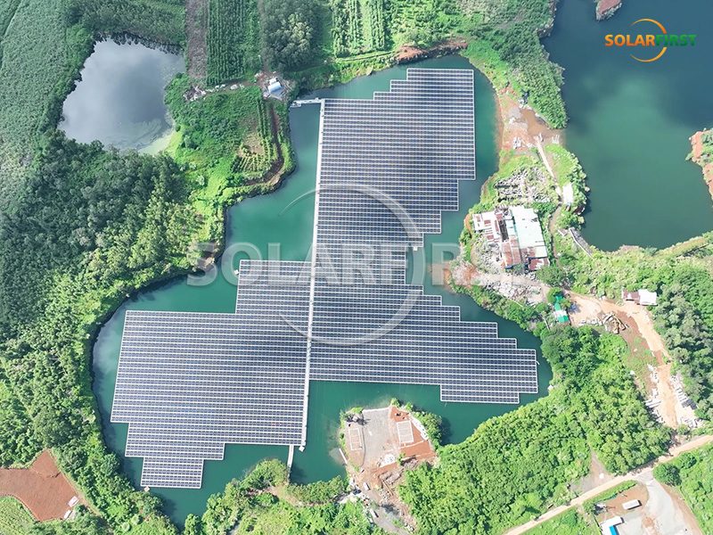Плавучая фотоэлектрическая электростанция компании Solar First в Лингао получила высокую оценку СМИ.